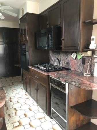 $1,395 Habitación principal grande, lavadora/secadora, ¡excelente ubicación!63945495966979122