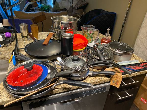 Kitchen Tools, Silverware, Cookware, Plates, Tupperware, Appliances, & More! 1