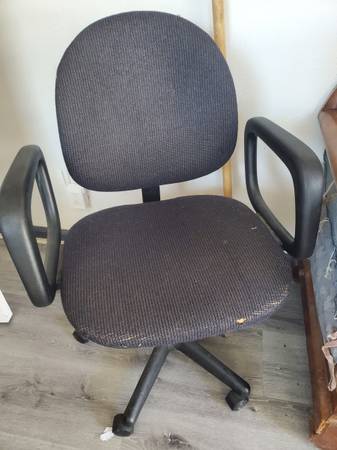 Office chair 1