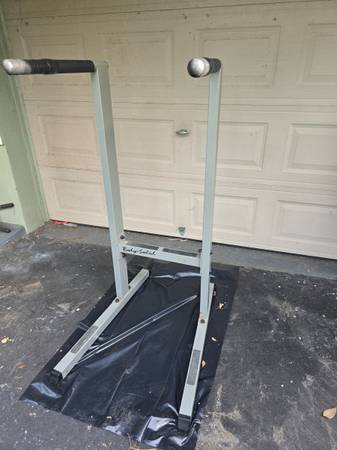 Body-Solid Dip Station GDIP59B with accessory chin up bars 1