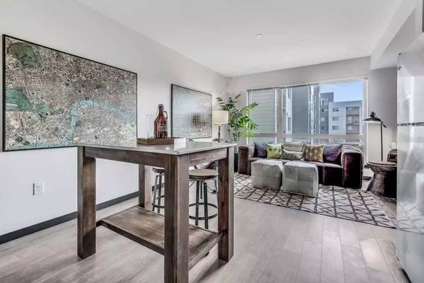 $2,650 / 2 habitaciones - 814 pies² - ¡Cómodo de 2 habitaciones, 2 baños, ubicación privilegiada! (Bellevue)63688567306753123
