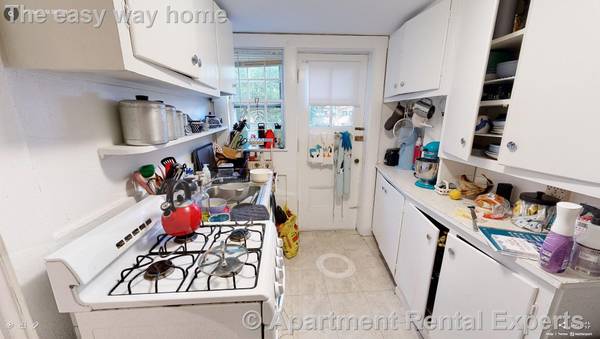 $2,900 / 1br - -- Charming 1 Bed-  Close to Mt Auburn Hospital - PICS (Cambridge \ Harvard Sq.)63655287836419124
