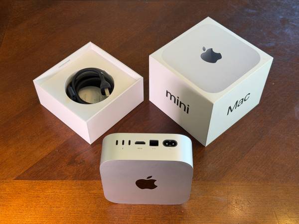 M4 Mac mini 24GB/512GB 【未使用品】 Mac Mini M4 24GB Memory 512GB SSD Silver - computers - by