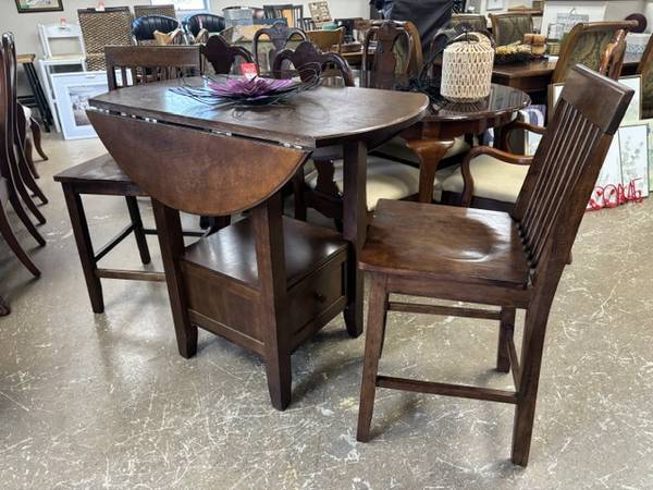 Counter Height Dining Kitchen Set / Drop Leaf Table and 2 Chairs 1