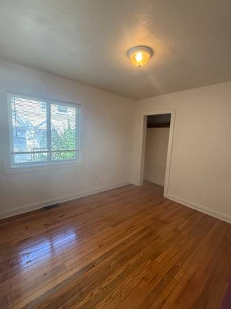 $1200.00 / 2br - Location Location Location63793453017601120