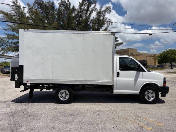 2021 Chevrolet EXPRESS 3500 9900 - Photo 6