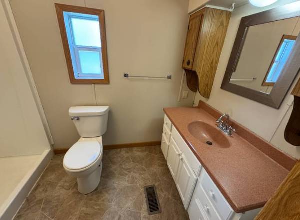 $855 / 1br - Davis Dr, Spacious and bright 1-bed, 1-bath apartment!! (Abilene, TX)63810575662083123