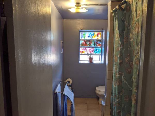 $390 / 1br - 800ft2 - 1 bdrm in large shared 2 bdrm apt; UTEP, DT, EPCC (Sunset Heights) (Sunset Heights)63971418361347122