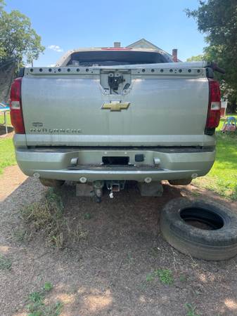 2007 Chevy Avalanche - $1,000 (Mooresboro)63617453614595124