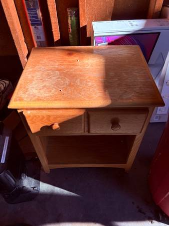Oak Nightstand 1