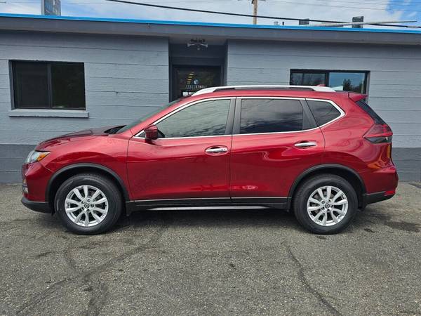 2018 Nissan Rogue SV 5N1AT2MV1JC723932 - $17,999 (For the Top Pre-owned Selection in the s)63469750546305122