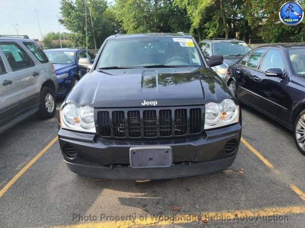 2007 *Jeep* *Grand Cherokee* *4WD 4dr Laredo* Black - $2,950 (Woodbridge Public Auto Auction)63435261433601121