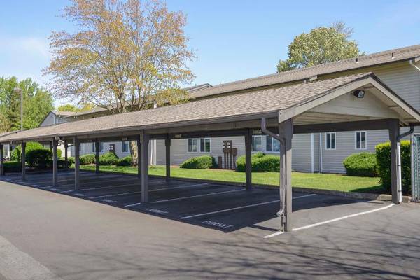 $1,627 / 2br - 989ft2 - Fitness Center, Stainless Steel Appliances, Washer/Dryer In-Unit (Kent)63808131149825121