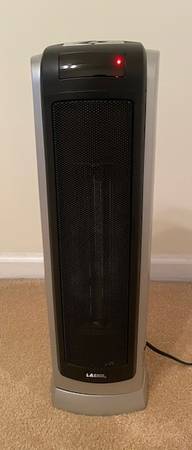 Lasko Tower Space Heater with Remote 1