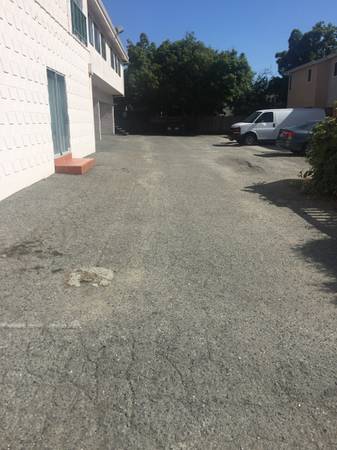 $125 One Car Parking Space in a Lot (berkeley)63813715942531120
