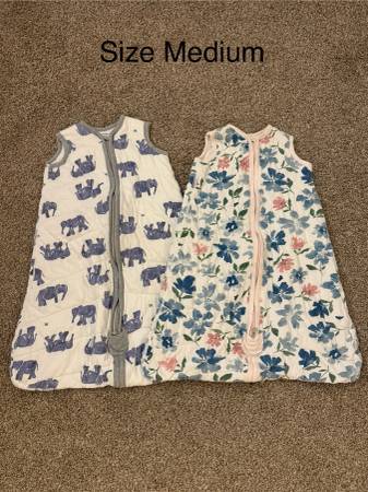 Burt’s Bees Baby Wearable Blanket Size Medium Set of 2 1