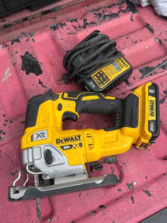 Dewalt 20volt jigsaw 1