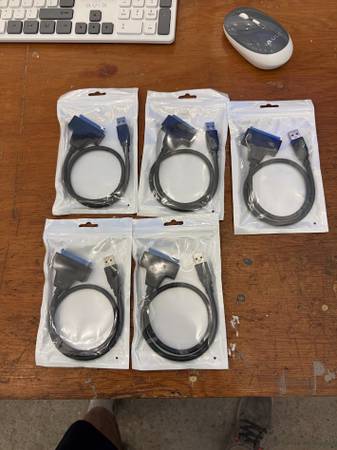 Adaptador SATA a USB - $6 (GILBERT)63469932933251120