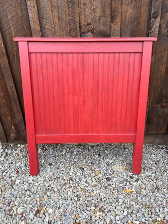 Twin size headboard 1