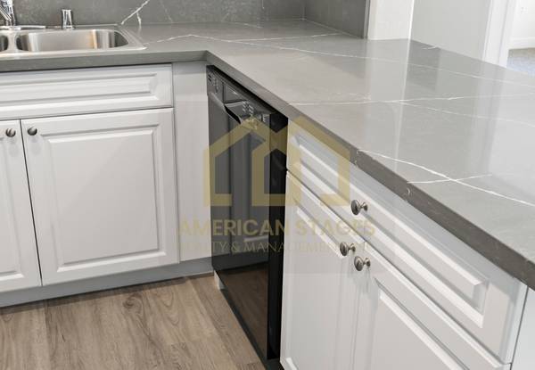 $2,495 / 2br - 940ft2 - Gateway Apartments - Opposite from Tesla Supercharger Station (santa maria)63663888039683121