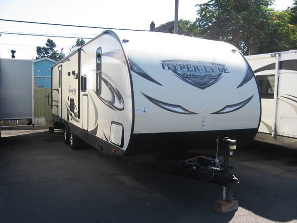 2018 Heritage Glen w/Slide, 30FT...Going Out of Business Sale! - $12,950 (Portland)63440601452291122