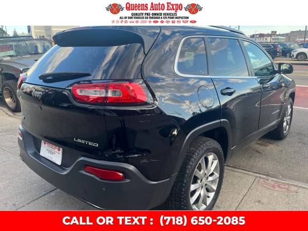 Pase y pruebe esta Jeep Cherokee 2018 con solo 60,7-brooklyn - $14,495 (Woodside)63654720837123123