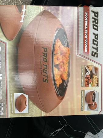 Brand New - Pro Pots Football Slow Cooker 1
