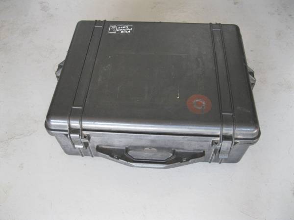 Pelican King Hard Case with Foam, Size 22 x 18 x 8", Nice and Clean - $90 (Brentwood, ca, 94513)63471133702659120