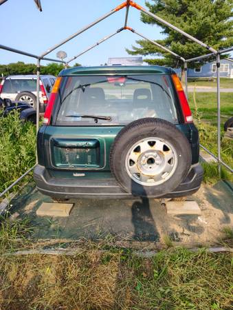CRV Honda 1999, partes W - $1.000 (Champlain)63441406942979123