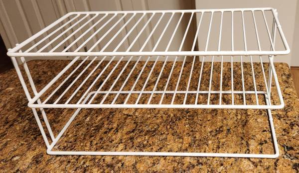 3-tier white wire dish organizer 1