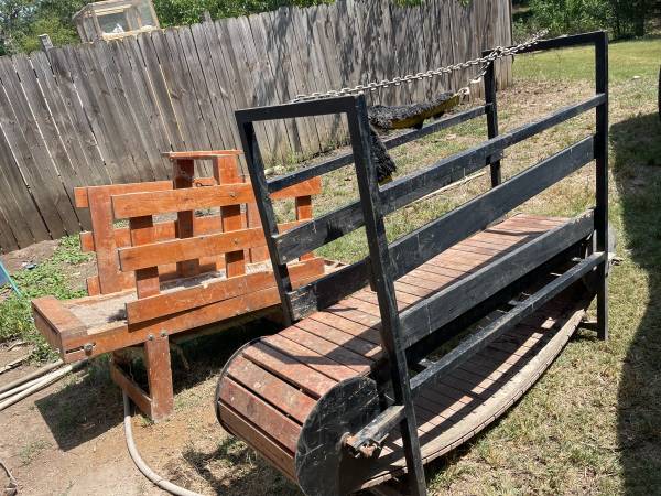 Slat and carpet mill 1