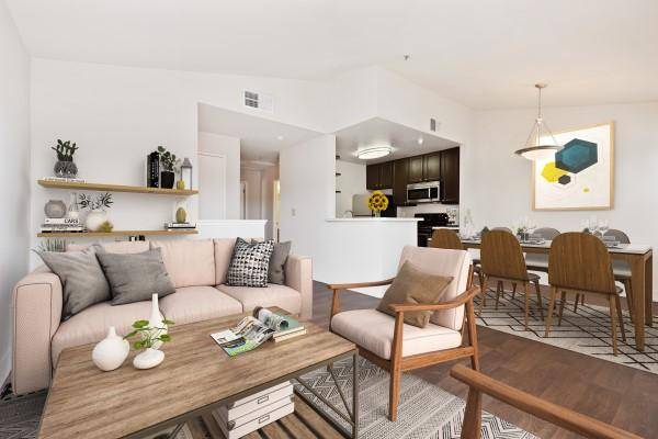 $2,840 / 2br - 887ft2 - Enjoy A Refreshing Swim, BBQ, Relax! (dublin / pleasanton / livermore)63657964396035123