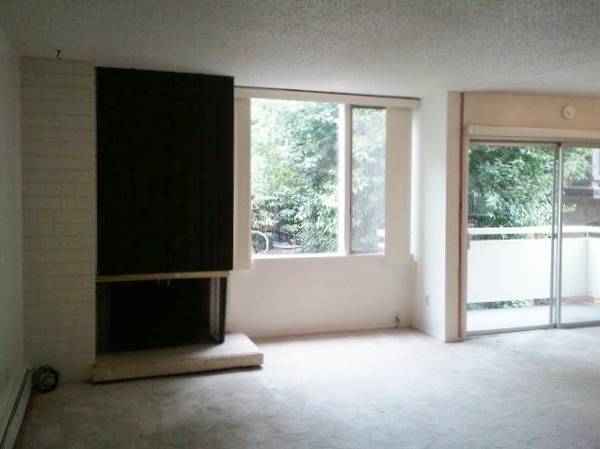 $2,900 / 2br - 1000ft2 - Bright & Space 2 bed 2 bath condo on College Avenue downtown Berkeley (berkeley)64045029045634120