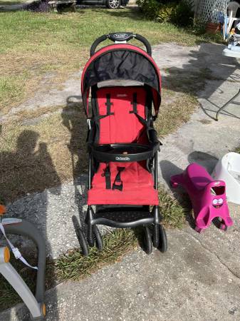 Strollers - $1 (Casselberry)62954473102595121