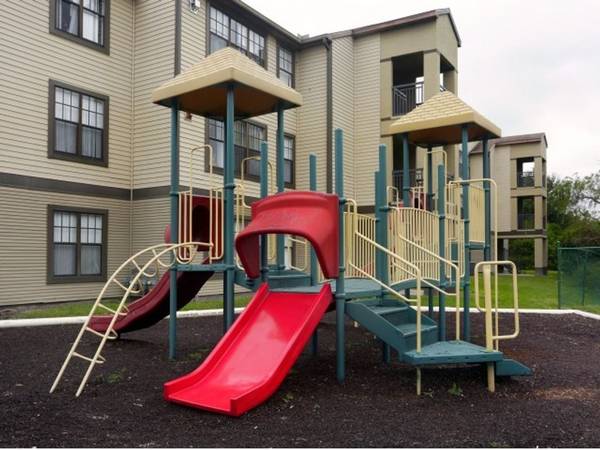 $1,565 / 3br - 1137ft2 - 3 Bed, Short Term Leases, Clubhouse (1911 Brandon Crossing Cir, Brandon, FL)63976135561731123