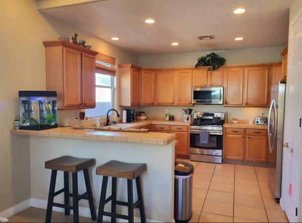 $1,200 / 1br - 🌺Furnished Private Room in the LQ Cove (La Quinta)63686282436353122