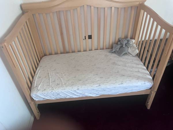 Wooden Baby Crib 1