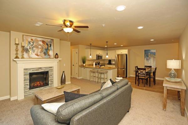 $1,415 / 2br - Sheboygan Luxuary Apt. homes - Pre-3 (3107 Playbird Road)63813312230531121