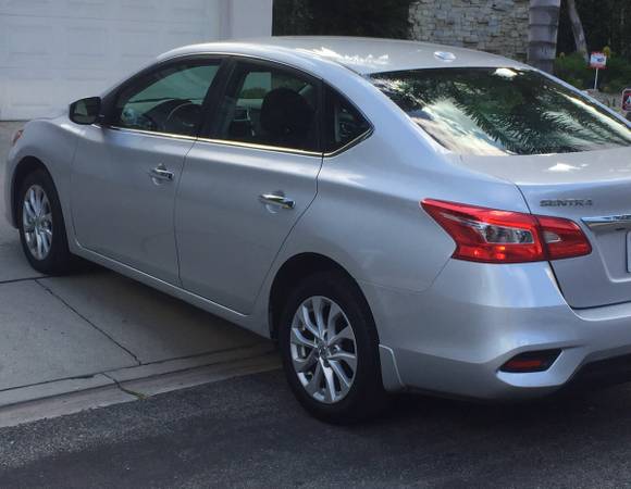 2019 Nissan Sentra SV * Clean Title * Super Clean * No Accident * One Owner - $8,800 (Los Angeles)63441175060227124