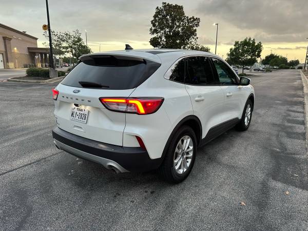 2020 Ford Escape SE - $11,600 (Richmond)63622483391363122