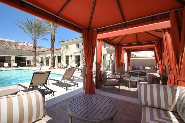 $2,136 / 1br - 825ft2 - Every Day's a Journey: Begin and End Yours in the Perfect Home! (Menifee)64028084317955122