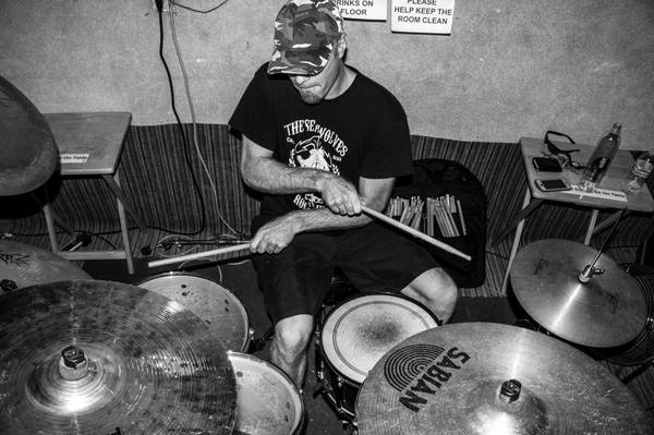 Metal/Rock Singer Wanted 1