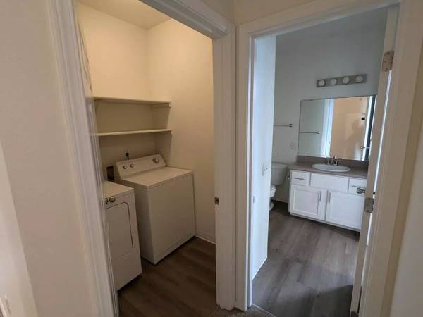 $2,937 / 3br - 1181ft2 - Bothell's top location! 3 bed, 2 bath - See it to believe it! (Bothell)63910063473795122