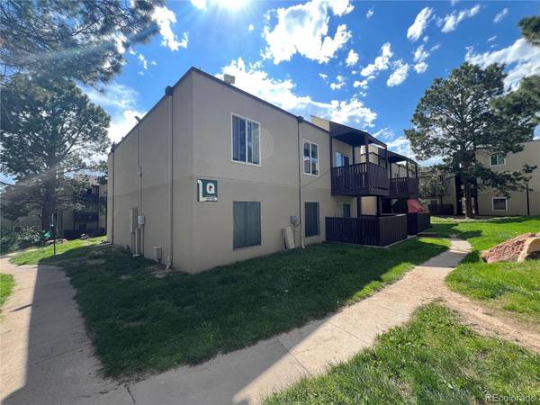Luxurious Living that's Affordable - Condos in Denver. 2 Beds, 1 Baths 1
