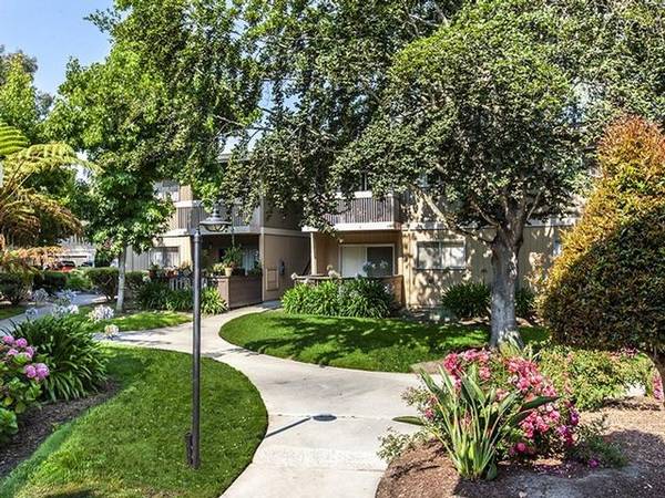 $2,607 / 1br - 625ft2 - Secure your housing today at our Santa Cruz paradise! (santa cruz)63664219496321123