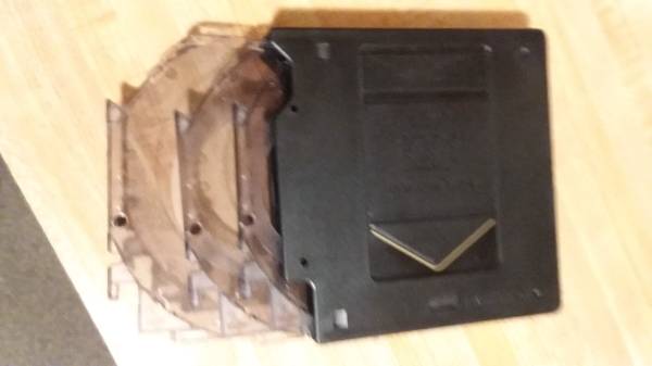 Lexus, CD disc multiplayer cartridges 1