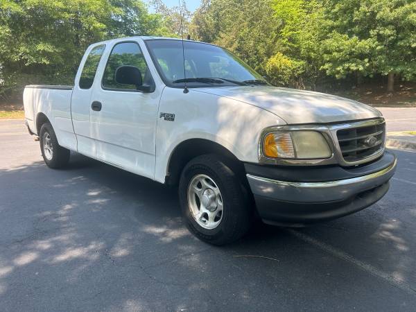 2004 F150 heritage XL long bed - $4,200 (Charlotte)63613422617987121