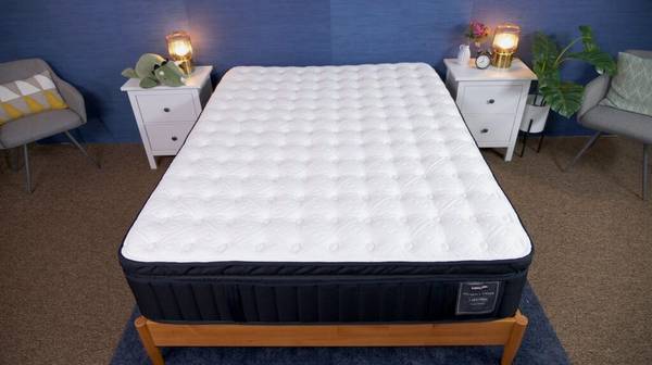 Queen size Stearns and Foster NEW Mattresses 1