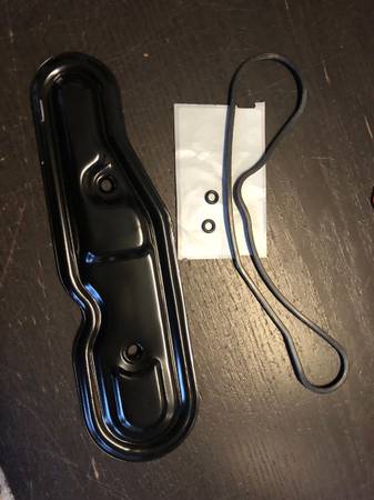 Mitsubishi 4D56 Side Oil Pan & Gasket Set 1