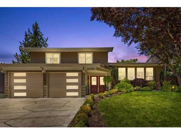 Fully updated home, valuable property with views of Hope River 1